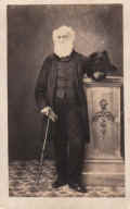 CAPT2.jpg (17553 bytes)