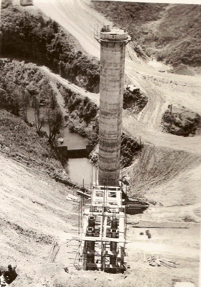 scan0051.gif (343612 bytes)